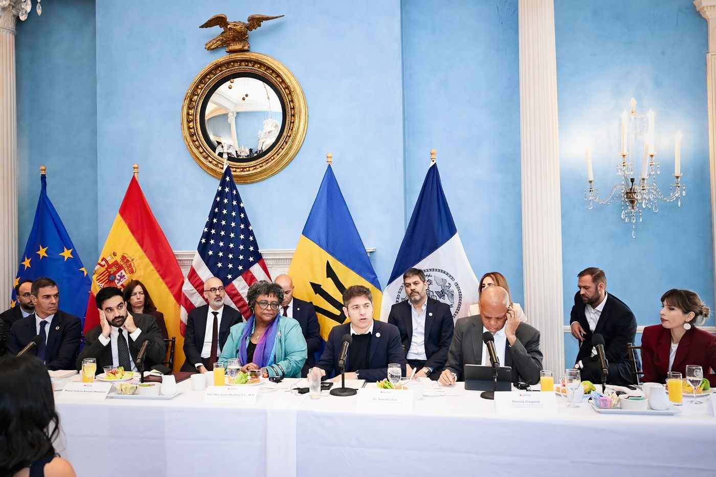Axel Kicillof visit&oacute; al alcalde de Nueva York y contin&uacute;a su recorrido por Estados Unidos