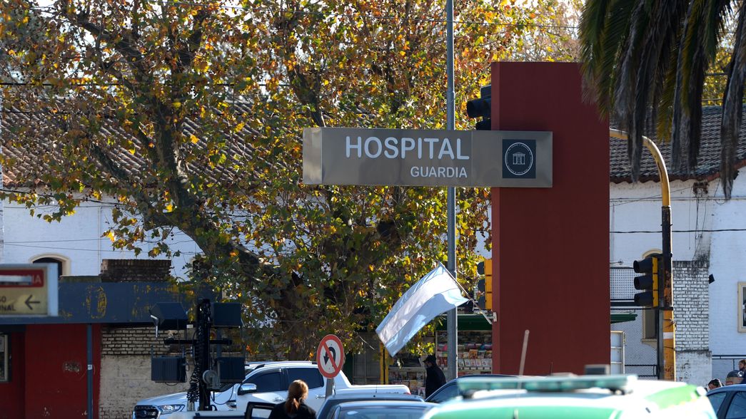 Una fiesta familiar terminó con una balacera entre vecinos y tres heridos en La Plata