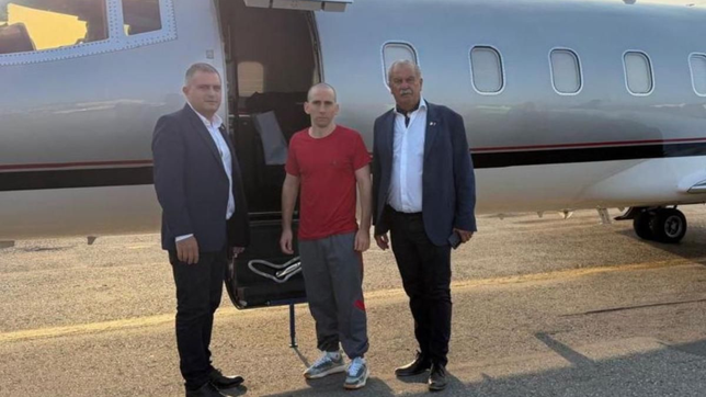 el gendarme argentino nahuel gallo recupero la libertad tras 448 dias detenido en venezuela