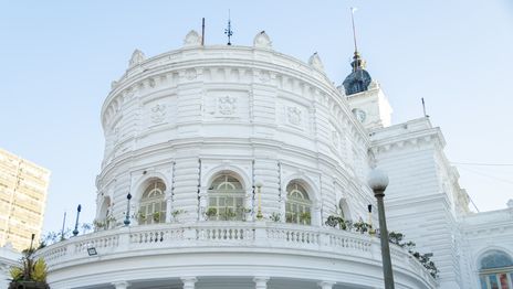 Con el apellido Adorni fuera de carrera, ¿qué libertarios se alistan en la lucha por la Intendencia? Con el apellido Adorni fuera de carrera, ¿qué libertarios se alistan en la lucha por la Intendencia?