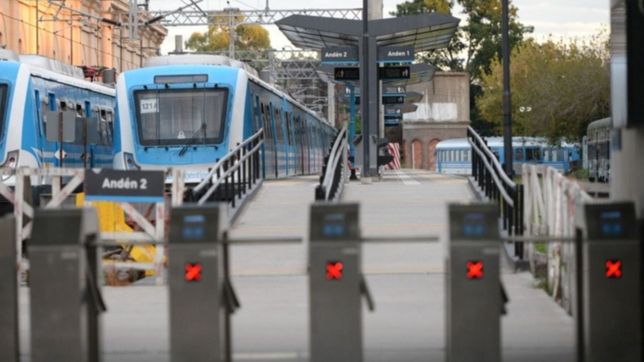 a pesar de la conciliacion obligatoria, arranco el paro y no hay trenes en la plata