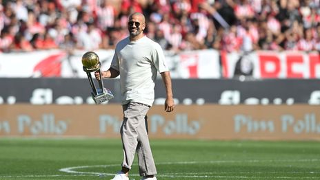 La nueva señal de Verón que ilusionó a los hinchas con la terminación de UNO