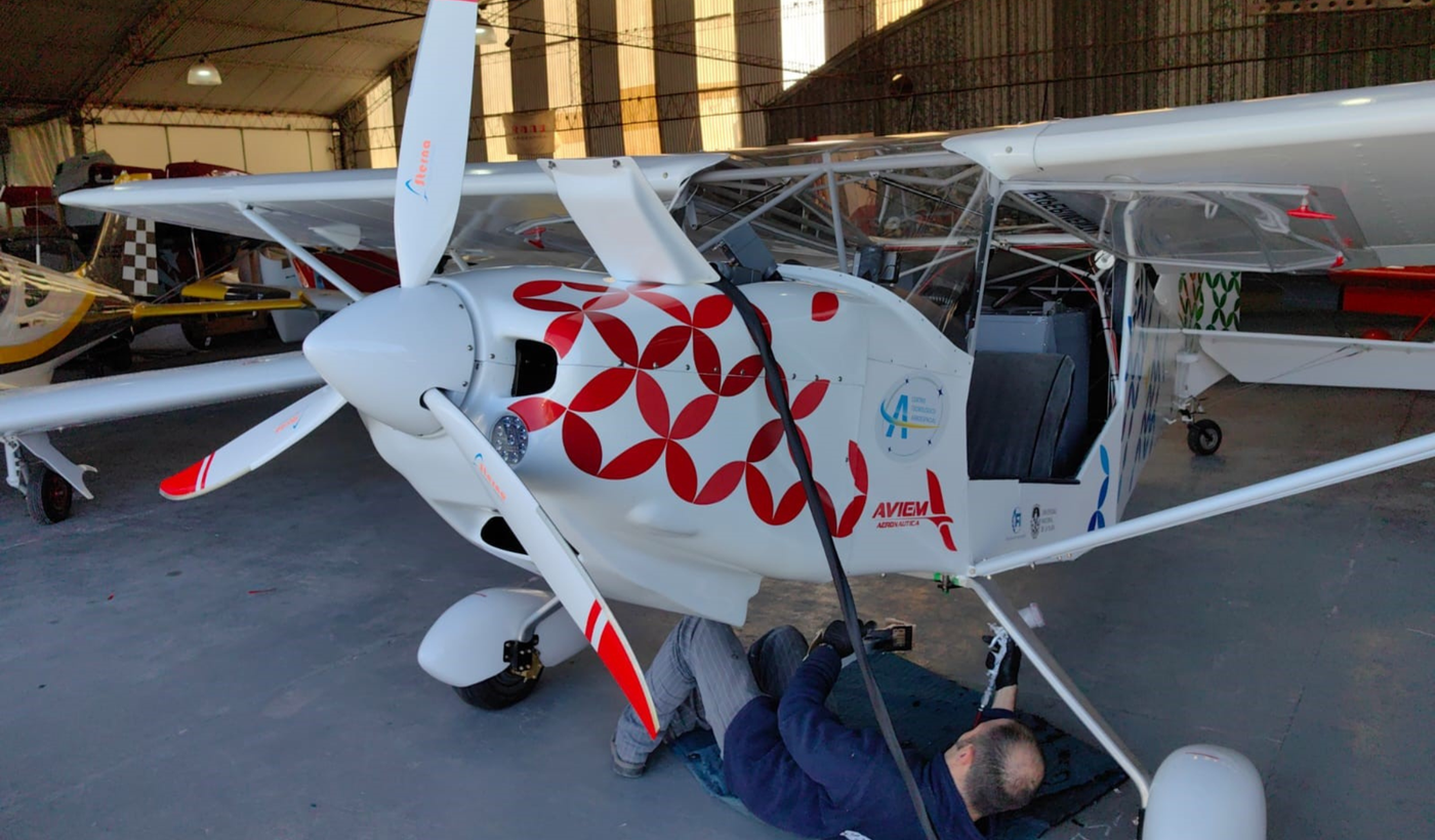 Avión eléctrico (4).png
