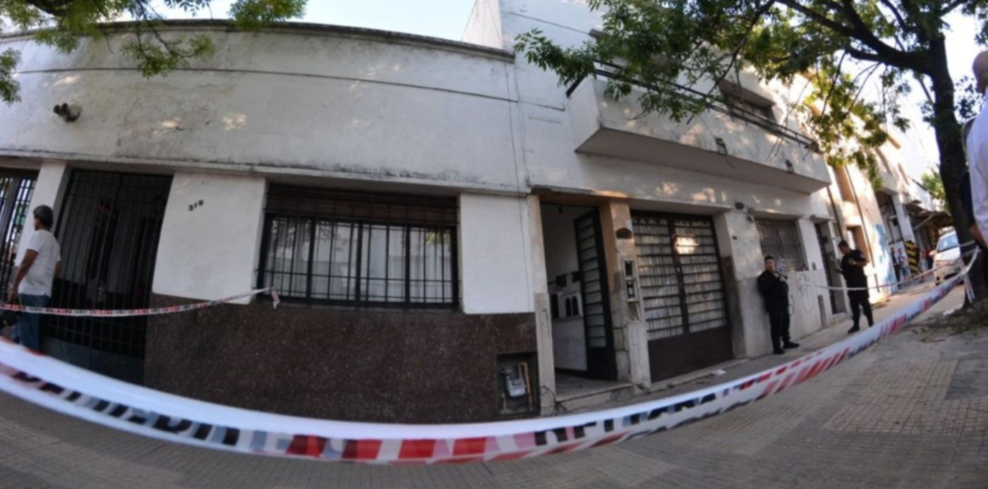 1542837226744.jpg?x=25&width=1241&rotate=0&ow=1280&oh=855&y=180&height=620&scaleX=1&scaleY=1&&cw=1920&ch=950