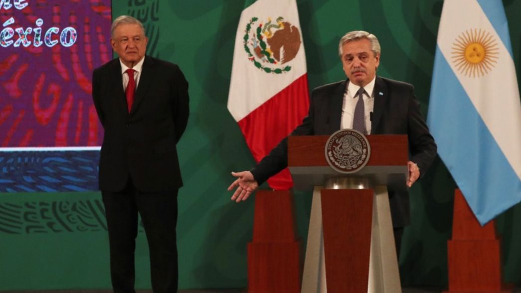 Fernández habló de la vacunación VIP y pidió que la Justicia termine con la payasada