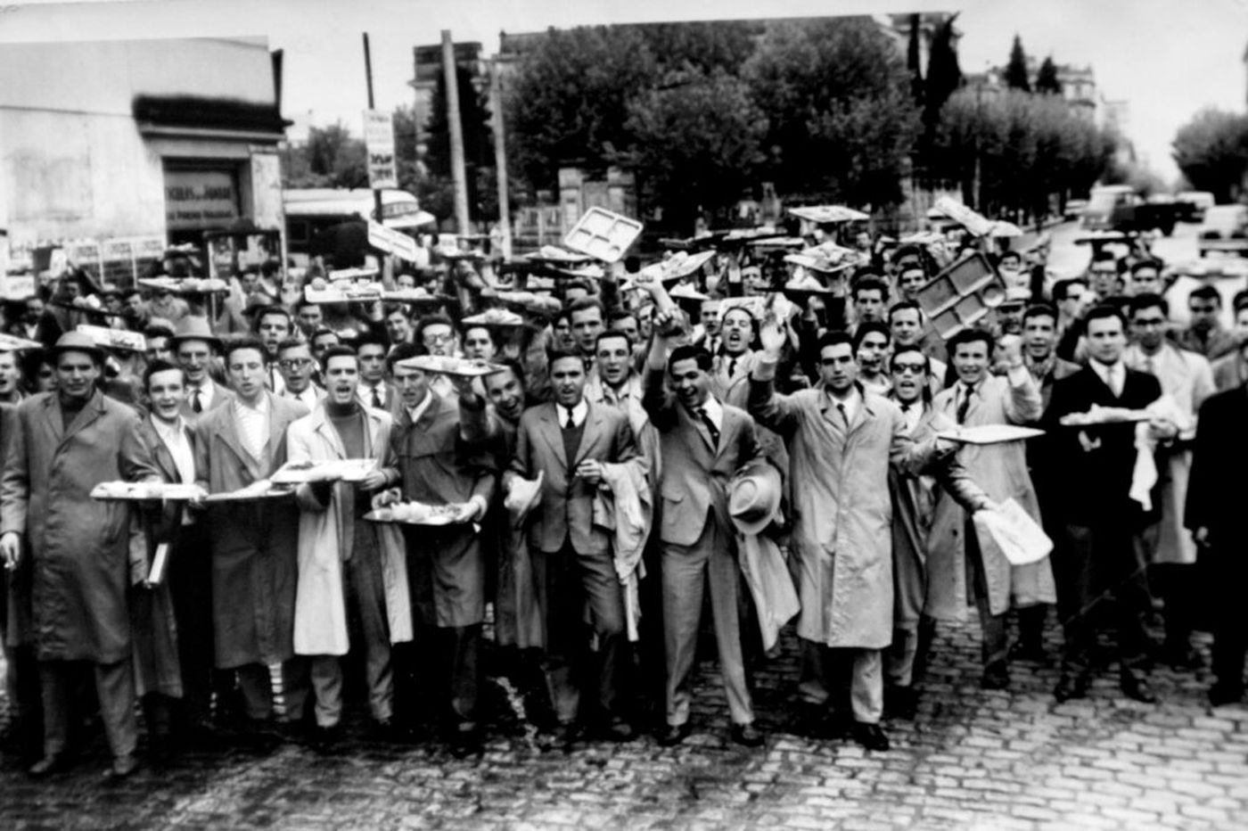 Una protesta frente al viejo Comedor Universitario