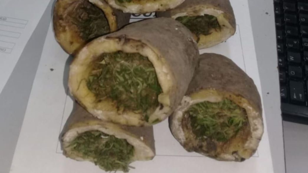 Escondió marihuana adentro de tres papas para llevarle a un familiar detenido en una cárcel de La Plata