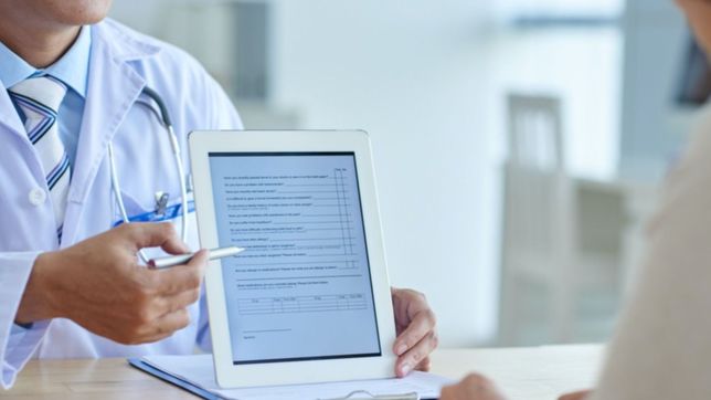 el gobierno promulgo la creacion de un programa para digitalizar las historias clinicas
