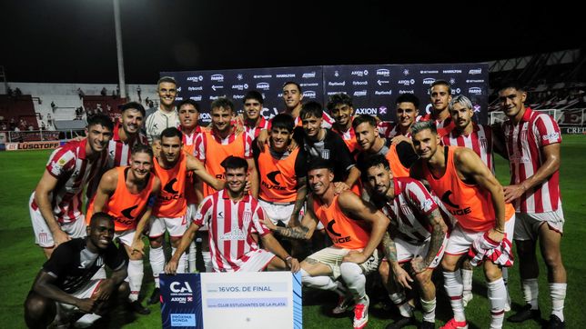 el incomodo dia que le pusieron a estudiantes para su partido de copa argentina