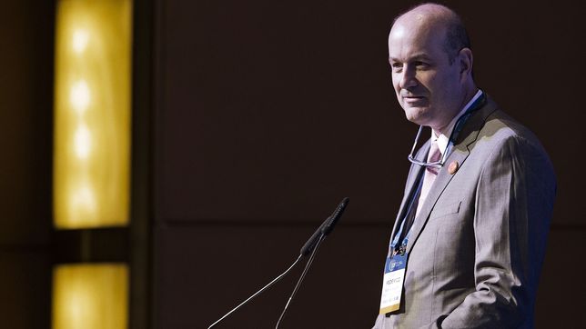 sturzenegger defendio el dnu: la judicializacion va a exponer a las castas