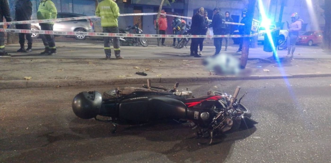 accidente moto muerto diagonal 73, entre 9 y 5