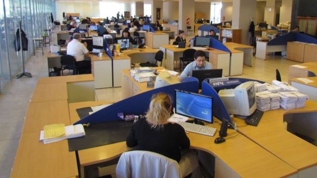 provincia llego a un acuerdo con los estatales y cerro la paritaria