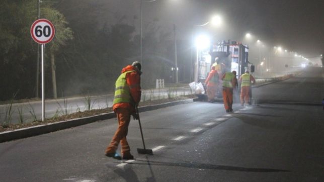 operativo para demarcar sendas peatonales, carriles y paradas de micros en la plata