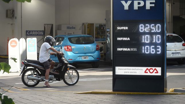 se postergo la suba del impuesto a los combustibles pero aun asi aumentaron las naftas