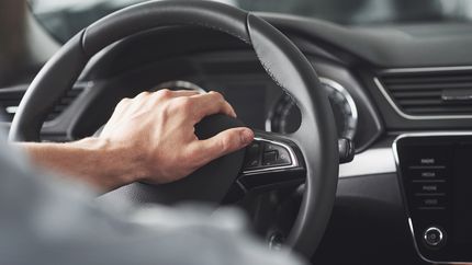 Remiseros calificaron como destructiva la propuesta para liberar el precio de los taxis