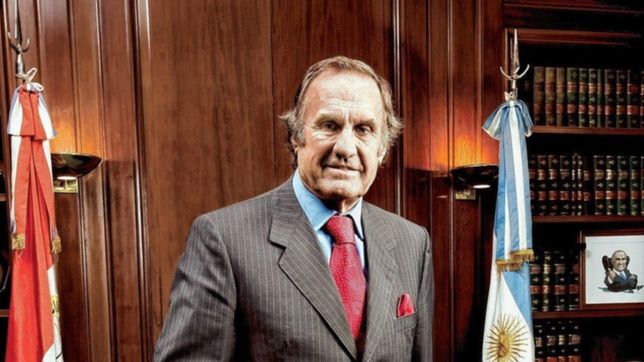 murio el senador y exgobernador carlos reutemann
