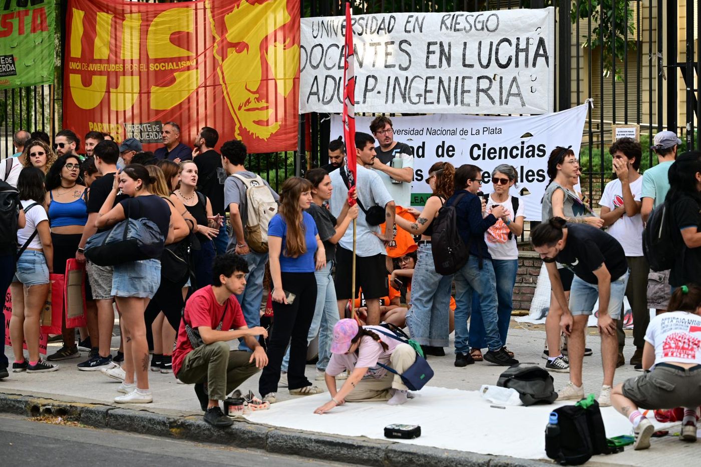 Radio abierta - Rectorado UNLP (2).jpeg