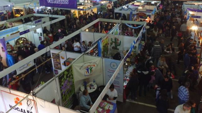 arranco la fiesta del vino de la costa en berisso y este es el cronograma completo