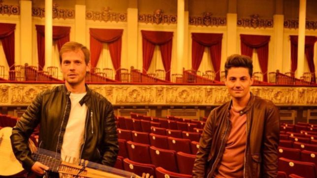 musica al mediodia, con funcion especial en el coliseo podesta