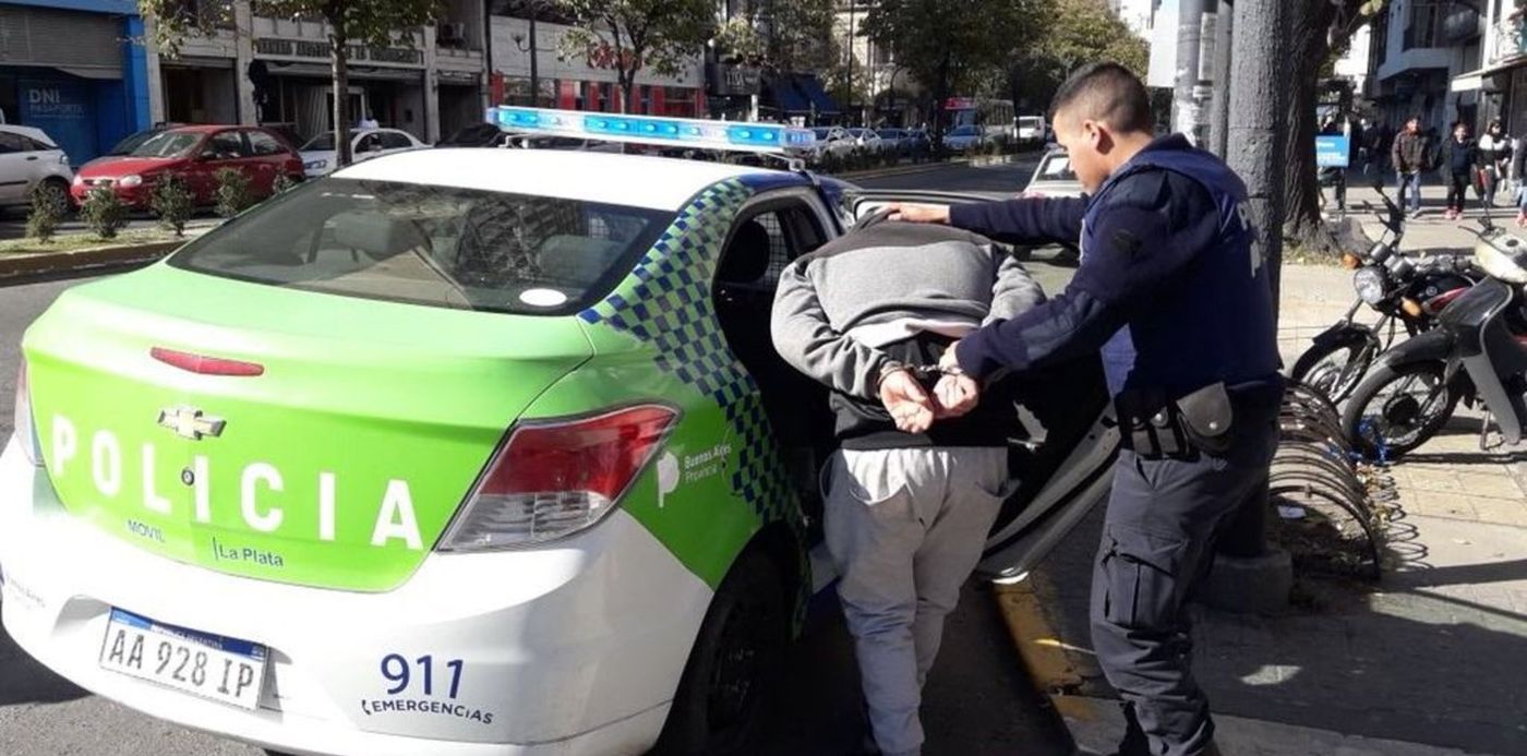 1527117056087.jpg?&cw=1920&ch=950