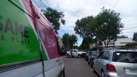 fuerte choque entre una camioneta y una bicicleta en la plata fuerte choque entre una camioneta y una bicicleta en la plata