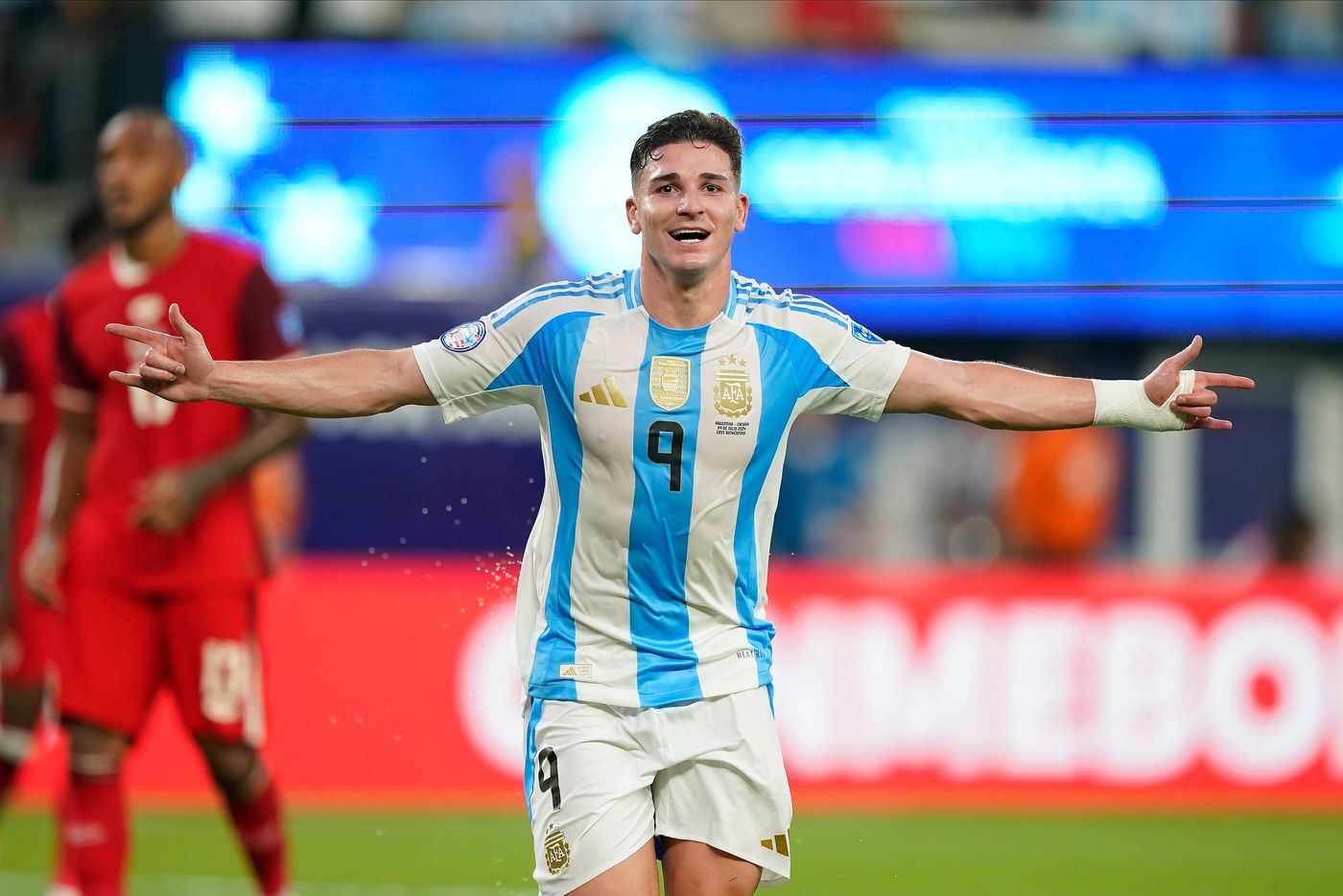 Julián Álvarez Selección Argentina.jpg