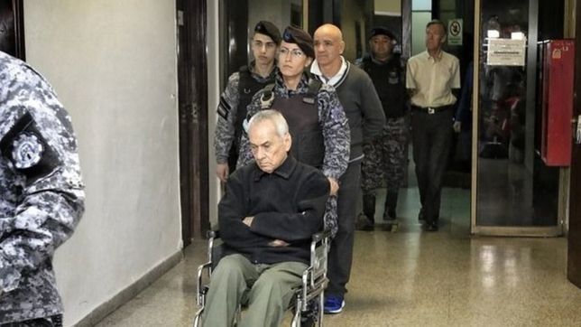uno de los curas del provolo de la plata fue condenado a 42 anos de carcel por violacion