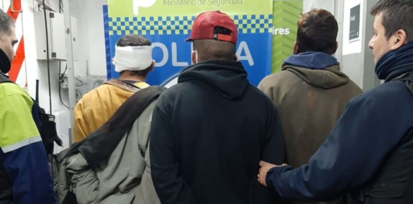 1589409883627.jpg?y=289&ow=960&oh=1280&rotate=0&scaleX=1&scaleY=1&x=11&width=939&height=469&&cw=1920&ch=950