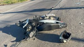 un motociclista de 27 anos murio tras chocar con un camion un motociclista de 27 anos murio tras chocar con un camion
