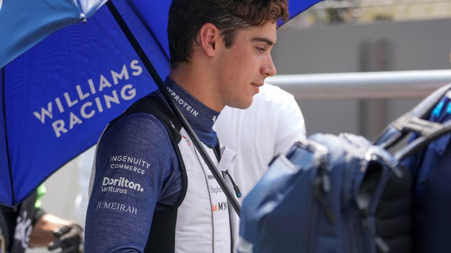 cargadas, risas y una oreja cortada: el show de franco colapinto en las entrevistas tras su historica clasificacion