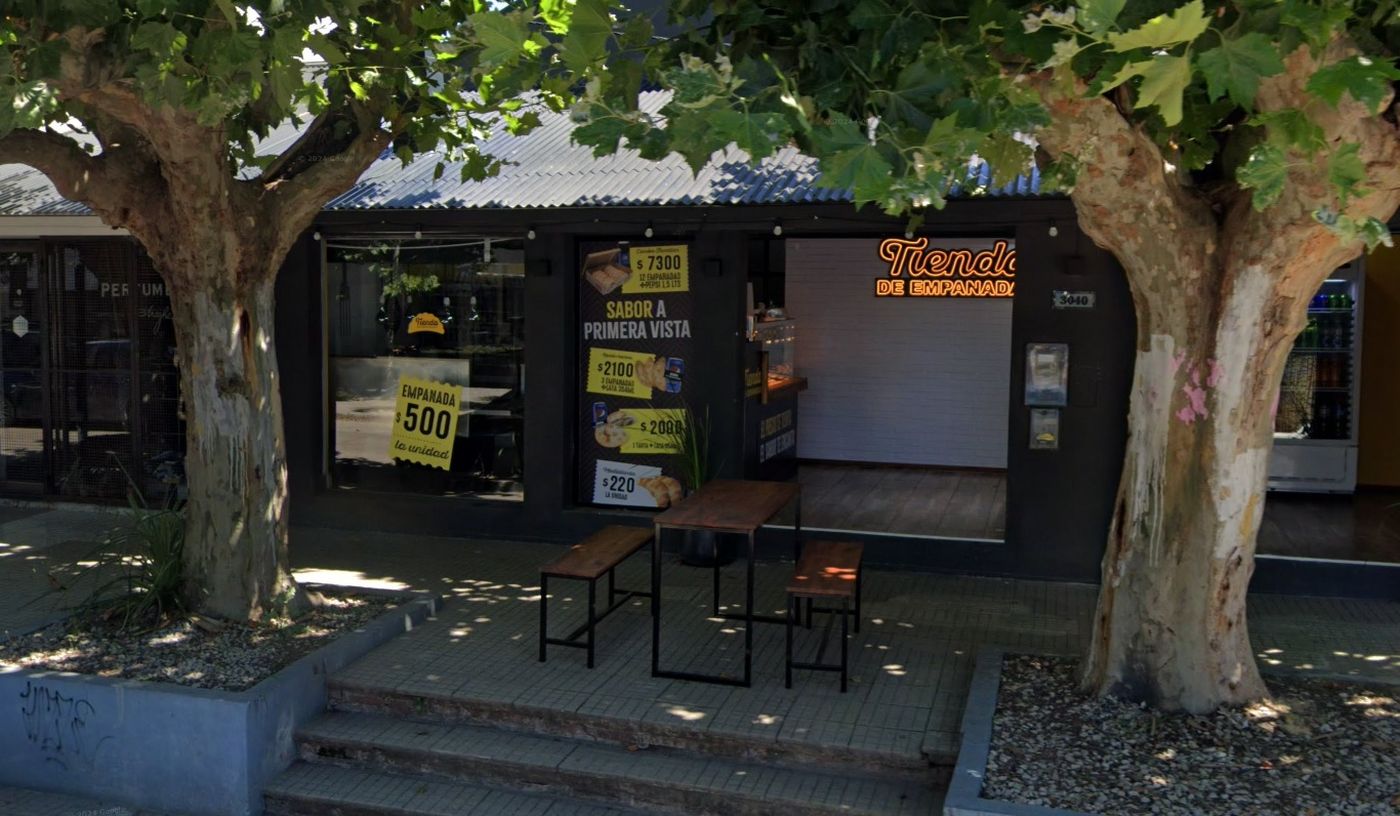 El local de Tienda de Empanada de Gonnet. La inseguridad sigue castigando en todos los barrios de La Plata