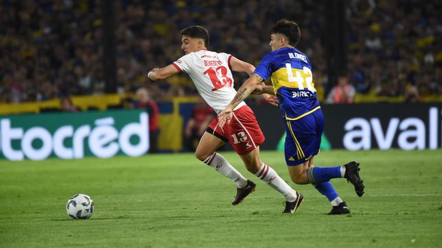 la rompio en estudiantes, llego a la seleccion pero perdio su lugar en el equipo