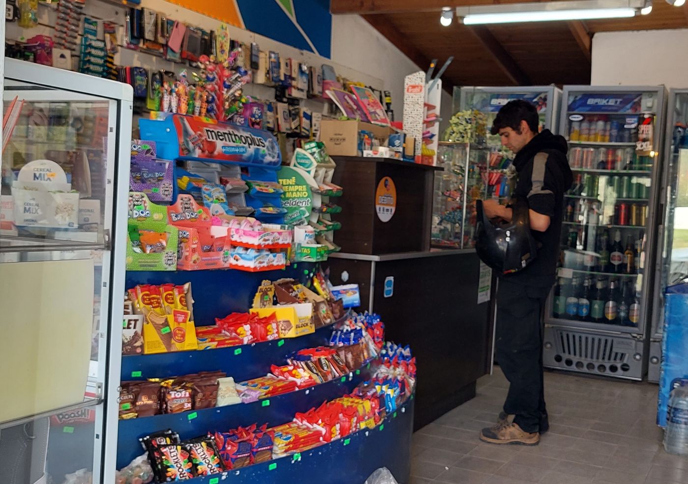 Kiosco empleado de comercio.jpg