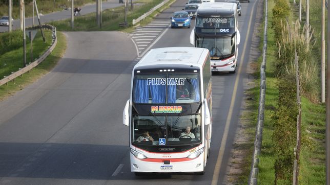el gobierno aprobo un aumento en peajes de rutas y autopistas de todo el pais