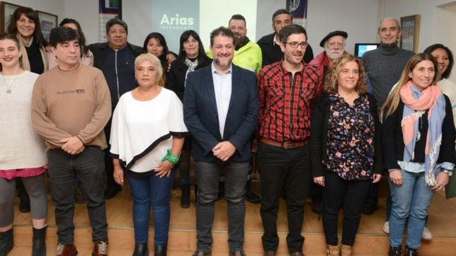 investigan a un precandidato a concejal por obstruir el operativo contra los manteros