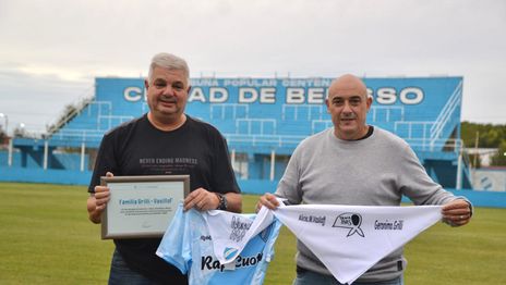 Villa San Carlos declaró socios honoríficos a los miembros de una familia que fue víctima de la dictadura