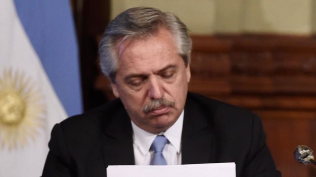 el dolar blue llego a $127 y alberto fernandez se mostro preocupado