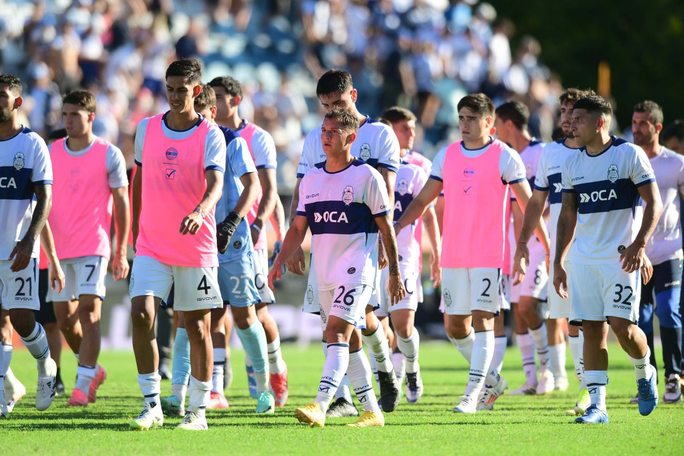 Gimnasia llegó a tres partidos sin victorias en el Bosque. Gimnasia llegó a tres partidos sin victorias en el Bosque.