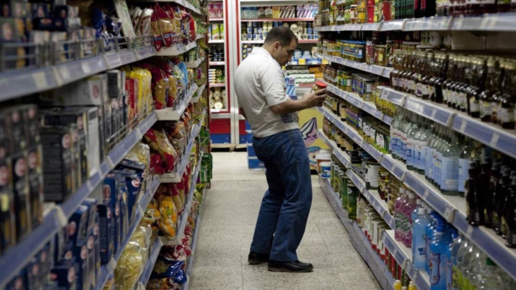 Inflación récord: cerró el año 53,8 y es la más alta desde hace 28 años