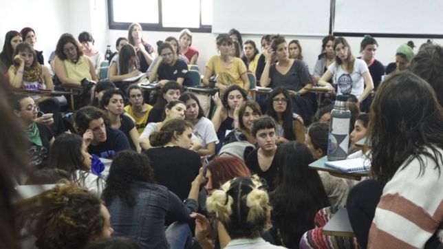 el corazon del encuentro feminista: como se vive un taller por dentro