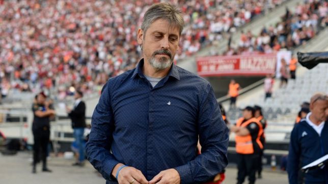 el dt de gimnasia quiere revancha en la copa de la superliga: ?seria hermoso jugar un clasico?