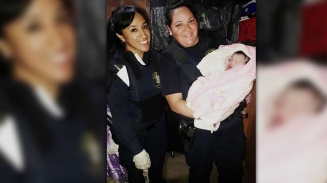 policias parteros en ensenada: dos agentes ayudaron a una mujer a dar a luz
