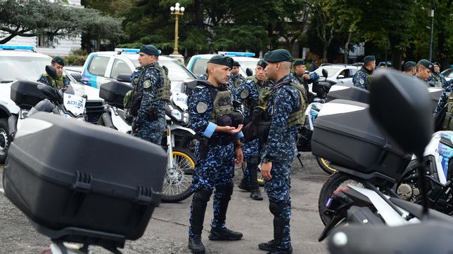 secuestraron casi 5 kilos de droga, armas y millones en efectivo en un megaoperativo en la plata