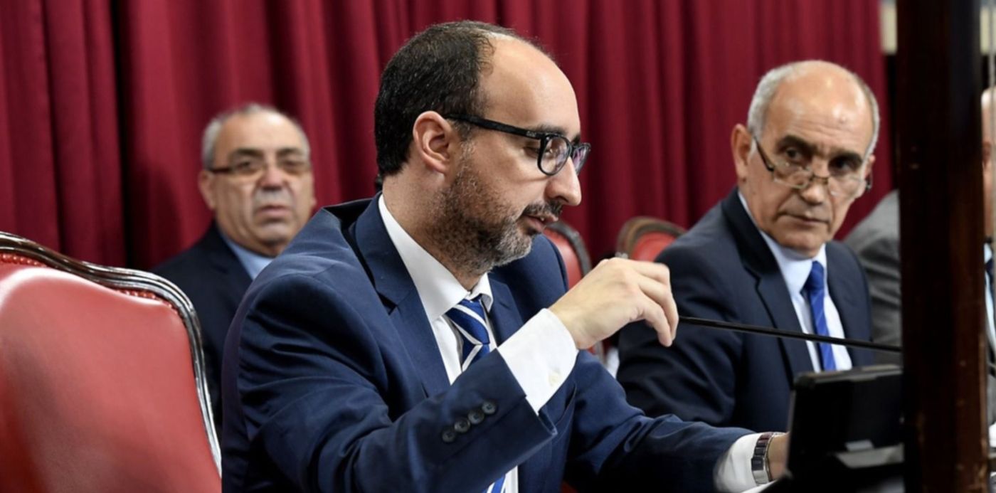 1544473791709.jpg?oh=999&width=1490&height=745&scaleX=1&scaleY=1&ow=1500&x=7&y=63&rotate=0&&cw=1920&ch=950