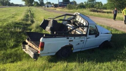 Un hombre murió al chocar contra un micro de larga distancia en La Plata