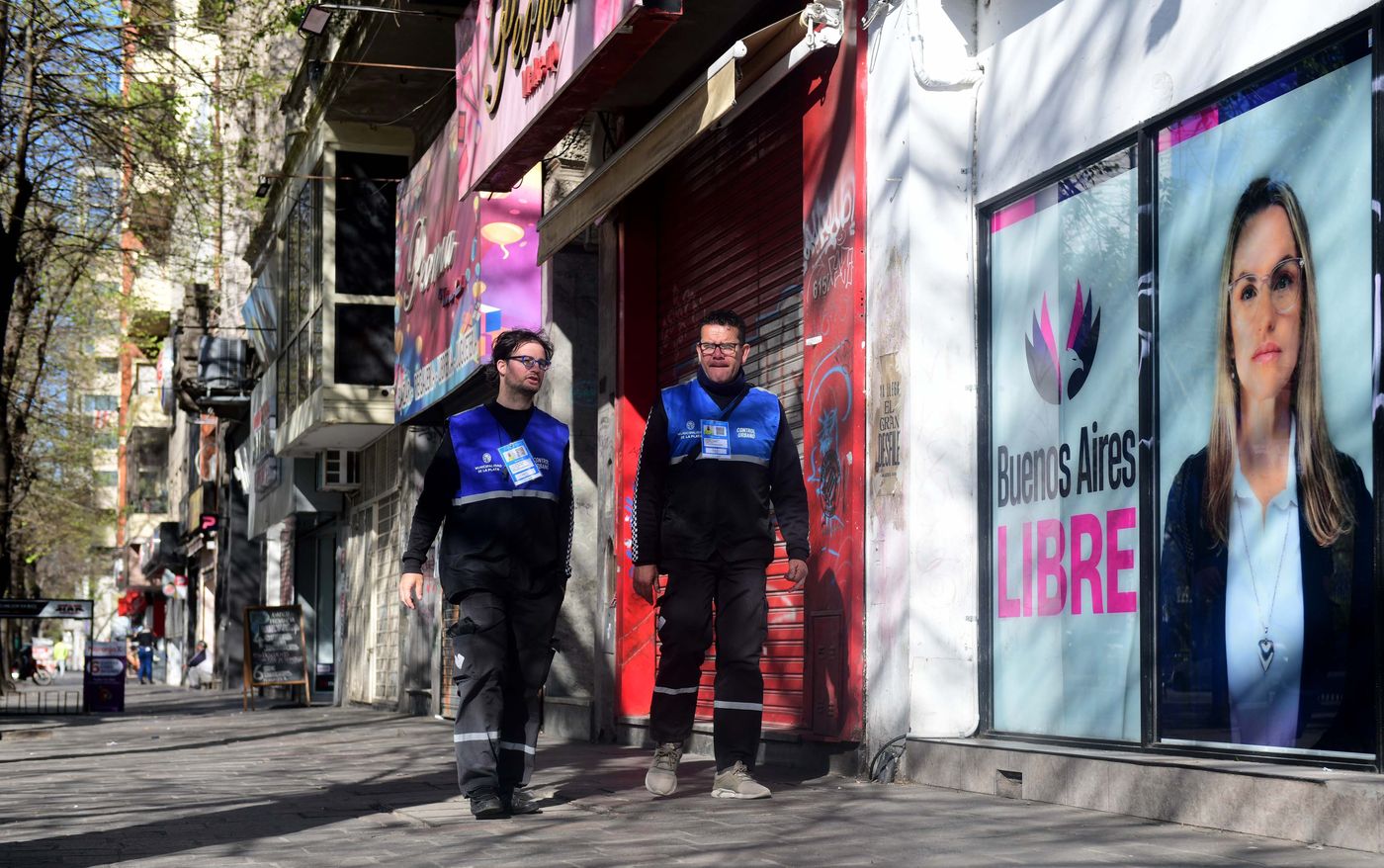 Todos los trabajadores municipales deber&aacute;n llevar en sus uniformes una identificaci&oacute;n de su grupo y factor sangu&iacute;neo.