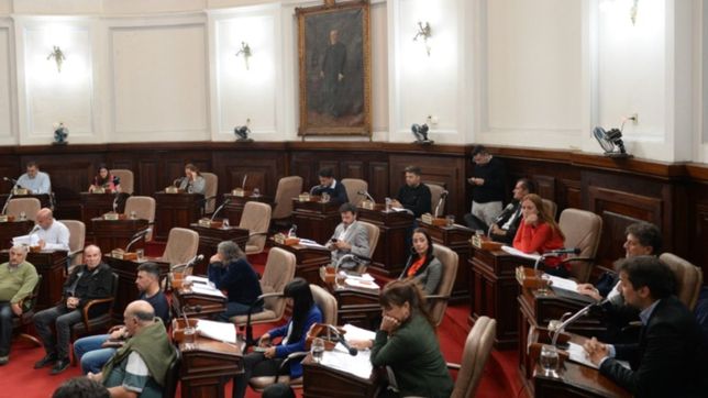 el concejo deliberante vuelve a sesionar con el resultado de las paso como telon de fondo