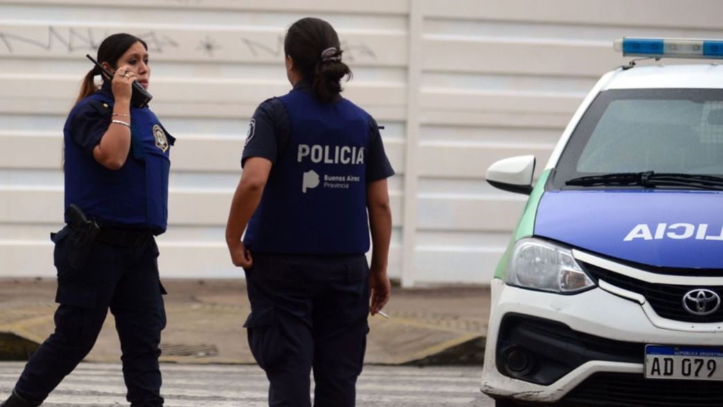 Drama en Berisso: abandonaron a su hijo en plena calle porque se estaba portando mal