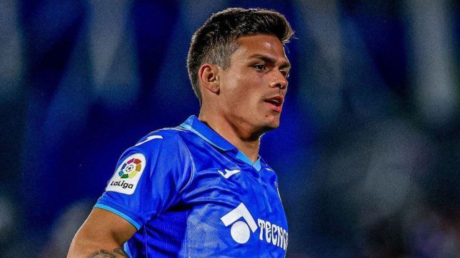 estudiantes espera mientras jonathan silva acuerda su salida del getafe