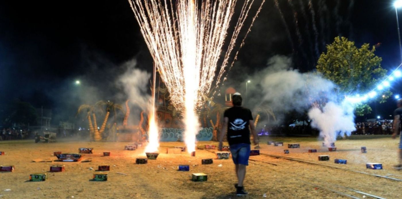 Quema de muñecos de fin de año 2022